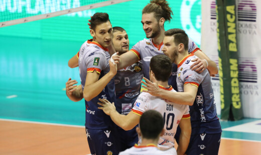 RAVENNA 18/11/2018. VOLLEY PALLAVOLO. CONSAR RAVENNA TOP VOLLEY LATINA.