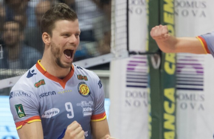 VOLLEY PALLAVOLO, SUPERLEGA A1. Consar Ravenna Revivre Axopower Milano 3 0.