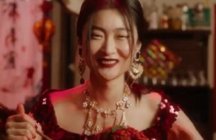 Mame Moda Dolce Gabbana Bufera In Cina Spot Sessista