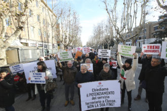 RAVENNA 12/01/2019. MANIFESTAZIONE PENDOLARI DELLE STAZIONI DI GODO E CLASSE