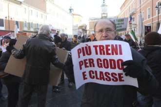 RAVENNA 12/01/2019. MANIFESTAZIONE PENDOLARI DELLE STAZIONI DI GODO E CLASSE