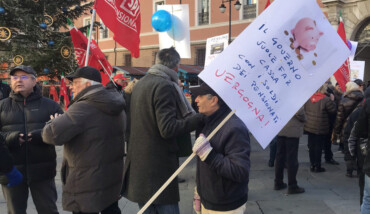 RAVENNA 4/01/2019. MANIFESTAZIONE SINDACATI IN PIAZZA DVANTI ALLA PREFETTURA
