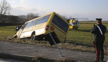 RAVENNA 25/01/2019. INCIDENTE A CASALBORSETTI MORTO IL CONDUCENTE DI UNO SCUOLABUS