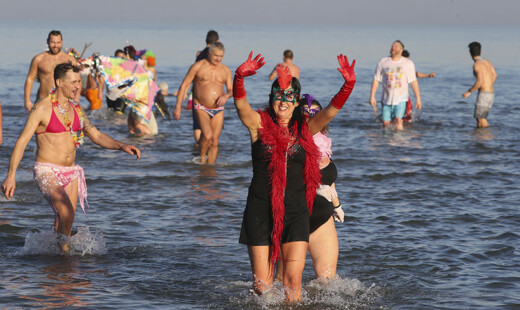 Tuffo Befana Pinarella Cervia