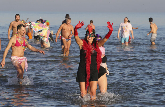 Tuffo Befana Pinarella Cervia