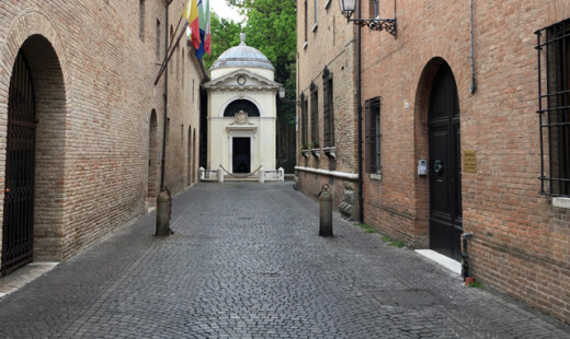 Tomba Di Dante