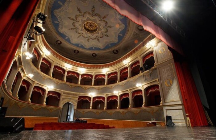 Teatro Petrella 3