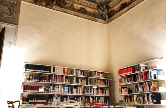 Biblioteca Munari