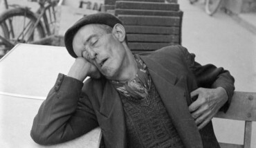 Paolo Guerra fotografo. Un archivio ritrovato. A cura di Giacomo Casadio e Luca Nostri.