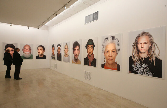 La mostra di Oliviero Toscani al Mar