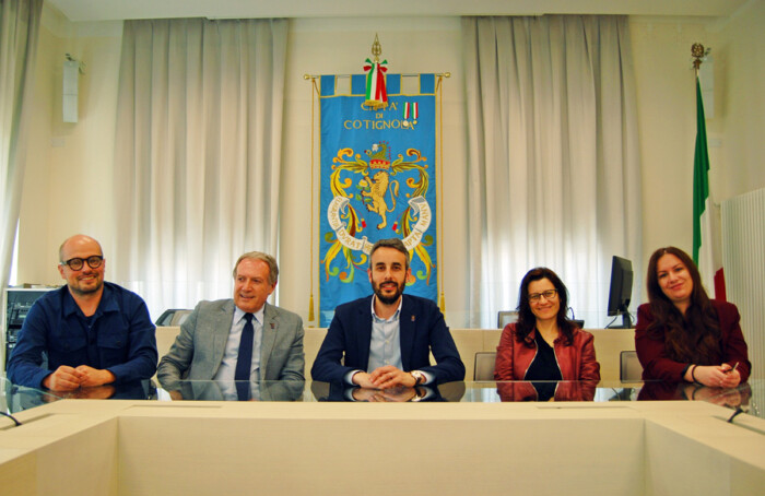 Il Sindaco Luca Piovaccari E La Nuova Giunta Di Cotignola