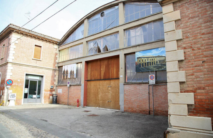 Mercato Coperto Oggi Esterno 1