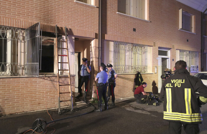 RAVENNA 19/06/2019. INCENDIO DI UN APPARTAMENTO IN VIA SAN VITTORE