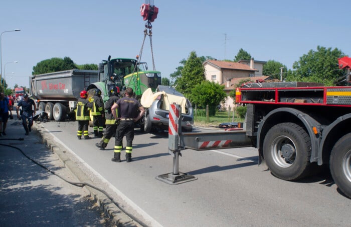 Scontro mortale ss 16 Reale