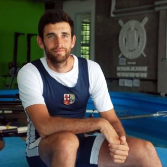 Nicola Catenelli Con La Divisa Del London Rowing Club