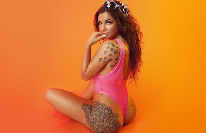 Elettra Lamborghini Twerking Queen