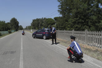 RAVENNA 11/08/2019. RAGAZZA TRAVOLGE ED UCCIDE UN CICLISTA 25ENNE POI SCAPPA, ARRESTATA.