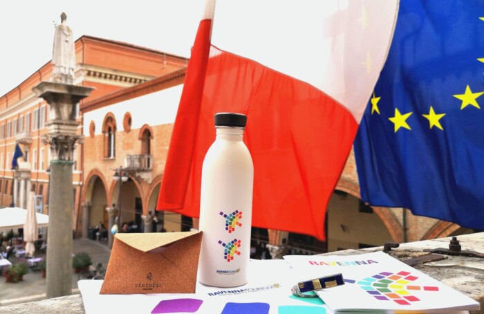 19 09 20 Foto Gadget Omaggio STS
