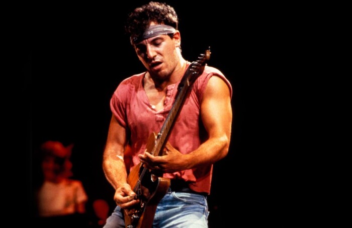 Bruce Springsteen The Stories Behind The Songs Cleared Publicity Image E1553522988771