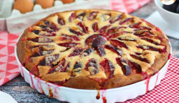 Torta Alle Prugne