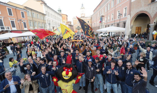 Robur In Piazza