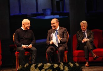 23 11.2019 Ravenna Teatro Alighieri Premio Guidarello, Guidarello Ad Honorem Ferruccio De Bortoli, Premiati Franco Di Mare , Antonio Polito ,agnese Pini , Paolo Cevoli, Francesca Fialdini , Angela Rafanelli, Fiorenzo Landi , Robero Gagnor, Giampaolo Sold