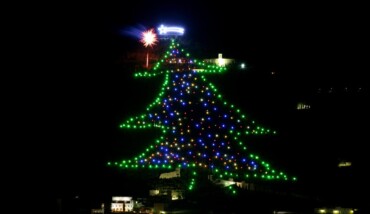 Lalbero Di Natale Più Grande Del Mondo VIDEO