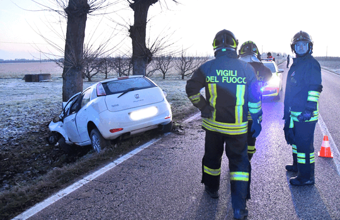 I soccorritori sul luogo dell'incidente