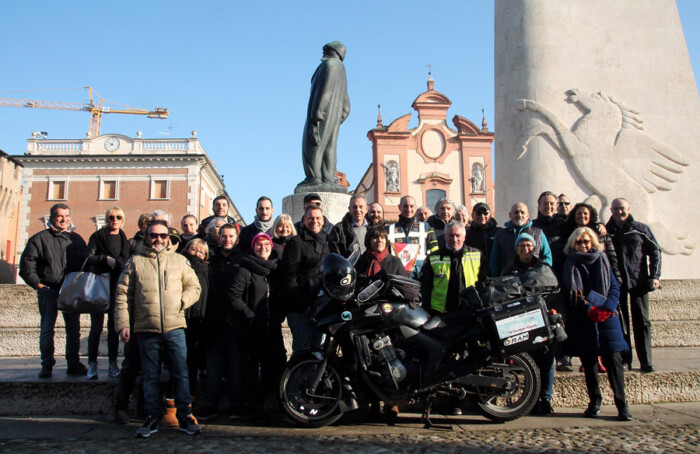 Partenza Del Viaggio In Russia In Moto