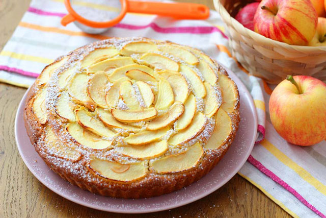 Torta Di Mele Casalinga