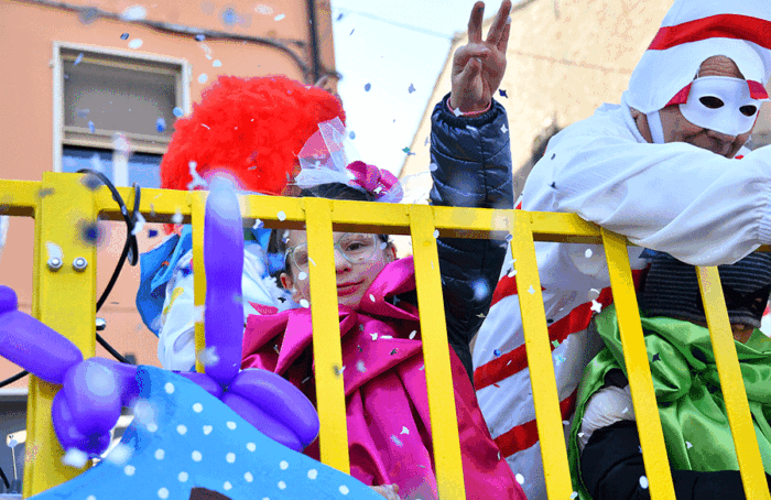 Carnevale Bambina Coriandoli