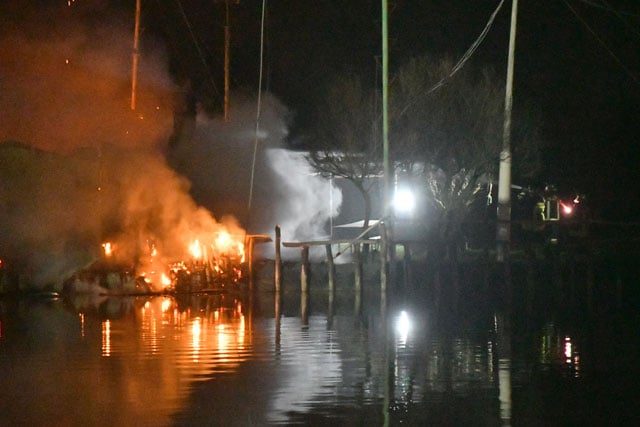 Incendio Capanno Baiona 3