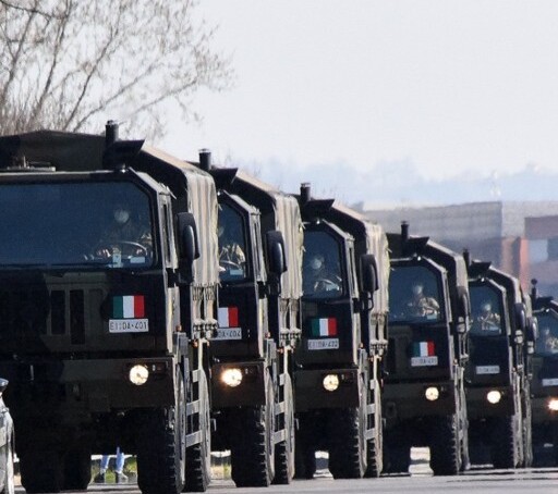 Ancora Mezzi Militari Per Trasportare Le Salmebergamo Solo Venerdi 88 Mort 13065eae 6b7d 11ea A565 F8a33ae64a55 512 512