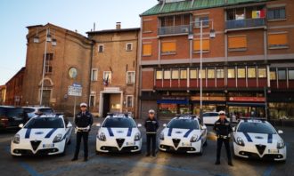 20 04 01 Auto Polizia Locale