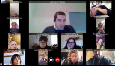 91999415 10219645344336594 857272938250895360 N