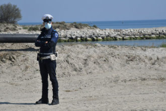 Polizia Controlli Covid Spiaggia 3