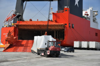 NAVE JOLLY VANADIO PORTO RAVENNA