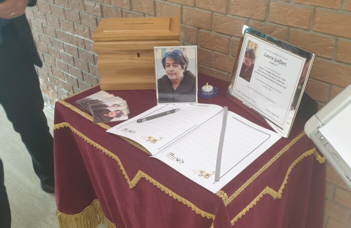 Tavolino Delle Offerte
