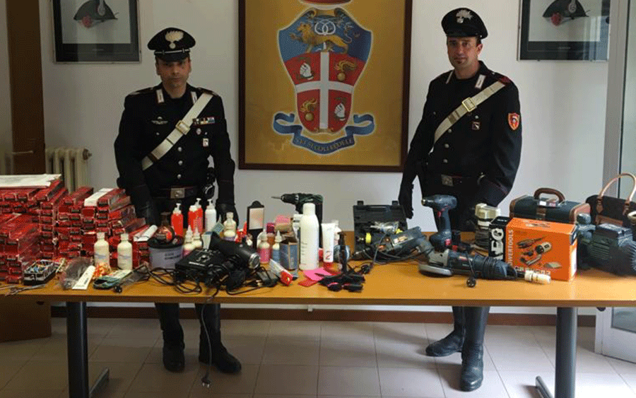 Carabinieri Parrucchiera