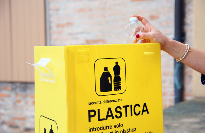 Plastica