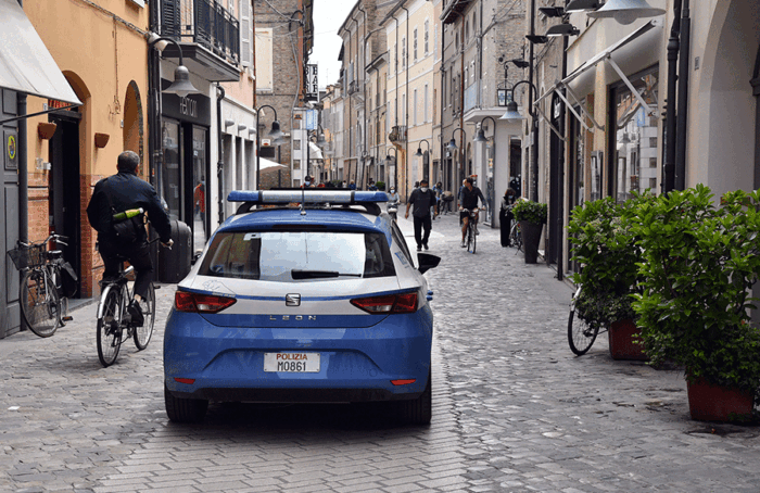 Polizia Via Cavour