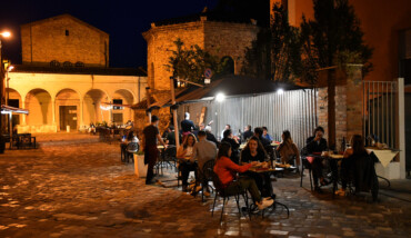 APERTURA NEGOZI E ATTIVITà SSERALE ZONA VIA DIAZ E PIAZZETTA DEGLI ARIANI RAVENNA