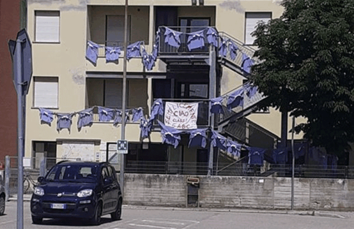 Scala Anti Incendio Grembiuli Scuola Piangipane
