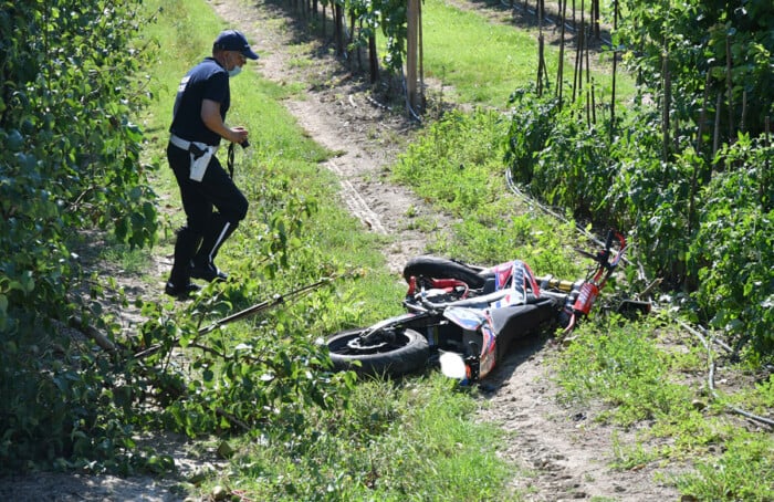 INCIDENTE MOTO AUTO 2 MOTOCICLISTI MINORENNI SULLA UARANTOLA A FUSIGNANO (RA)