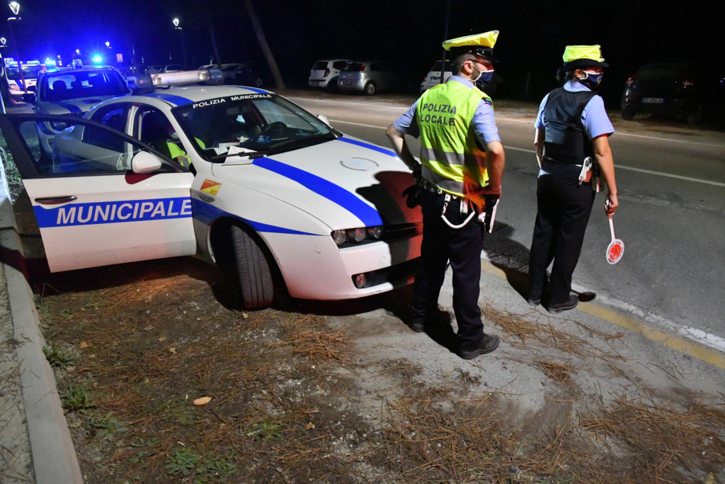 CONTROLLI STRADALI POLIZIA LOCALE RAVENNA MARINA DI RAVENNA