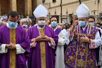 FUNERALE MORTE DON UGO SALVATORI PARROCCHIA DI SAN ROCCO RAVENNA