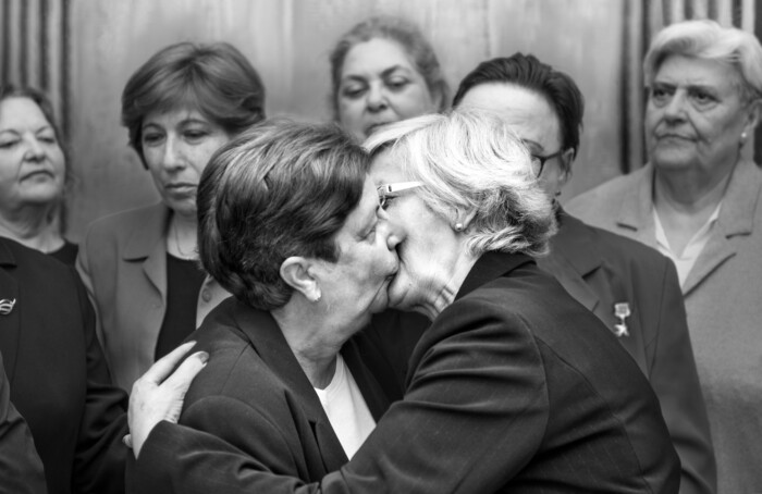 Si Fest Ana Amado, Bacio Socialista Fraterno