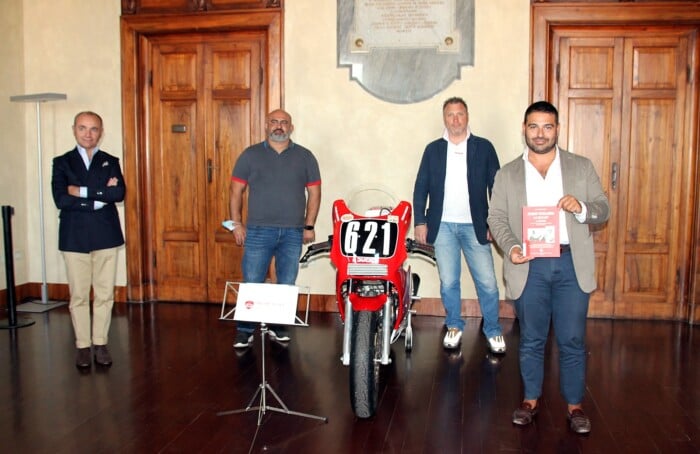 Presentazioni Celebrazioni Per Taglioni