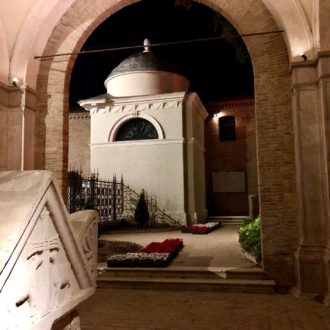 Tomba Di Dante Dopo Restauro