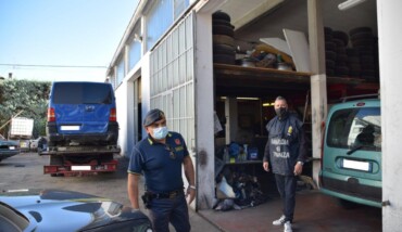 Foto GdF Discarica